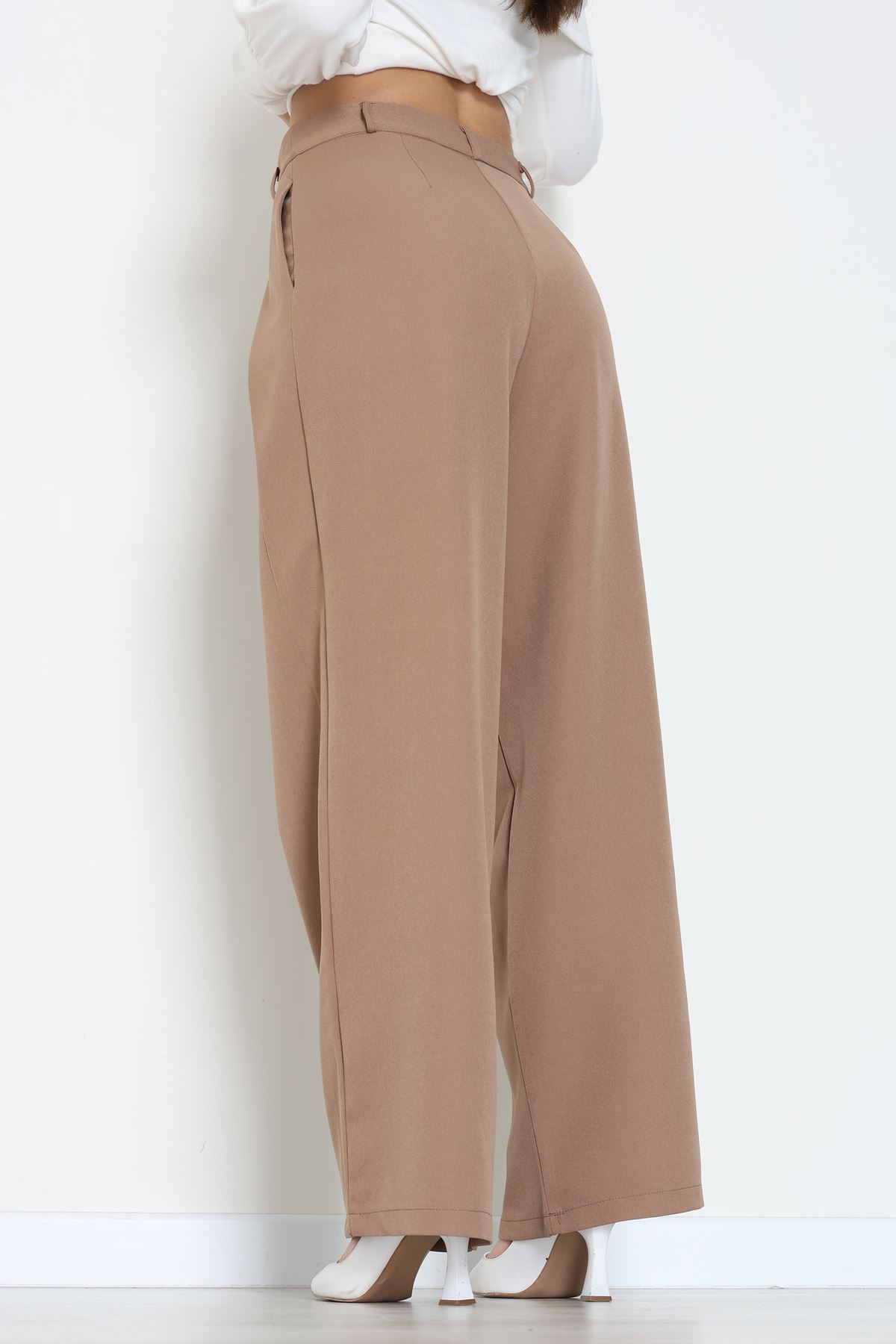 Dabıl Kumaş Pile Detaylı Pantolon Latte - 51610.683.