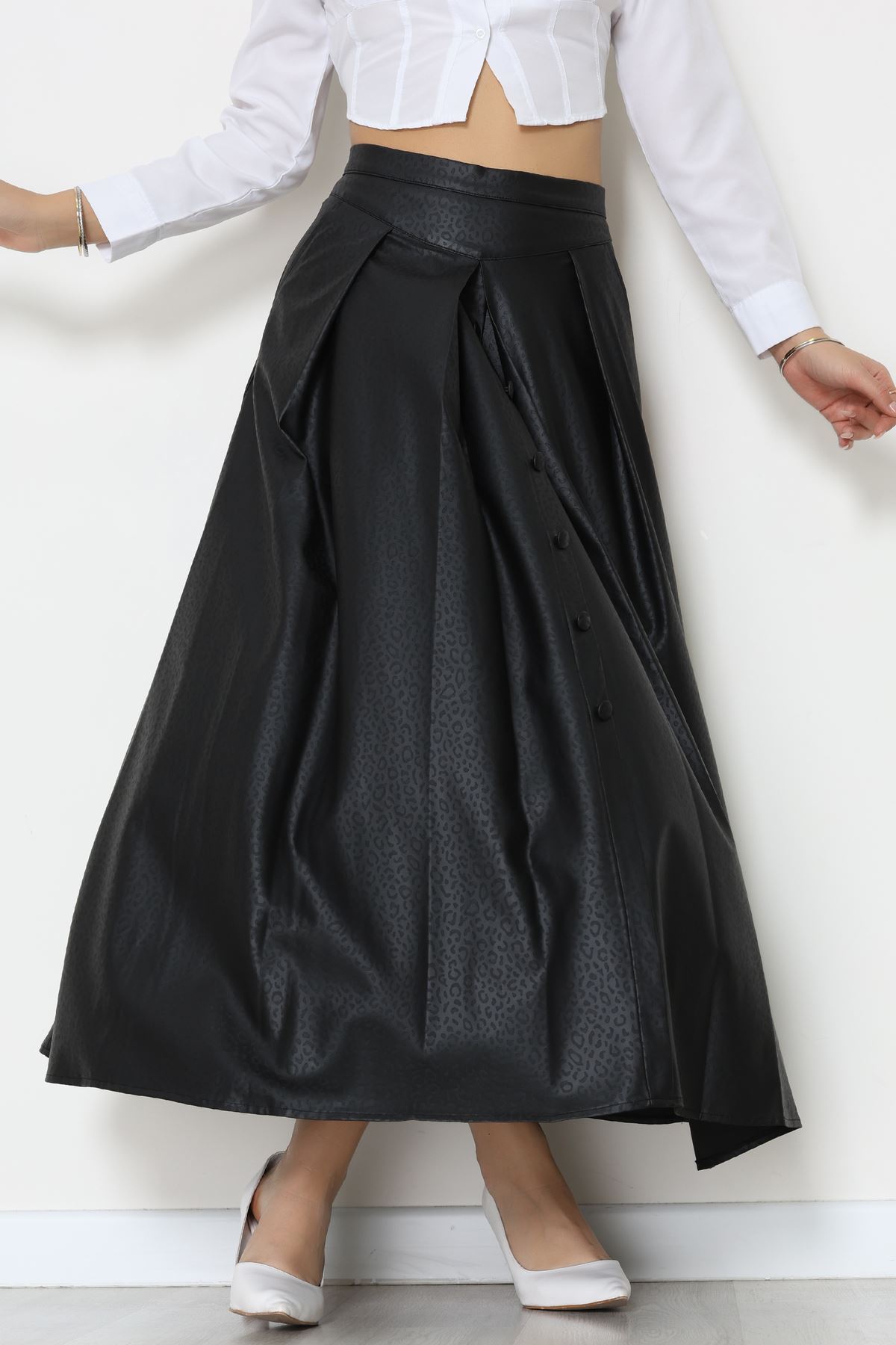 Düğmeli Deri Etek Siyah - 60654.2126.