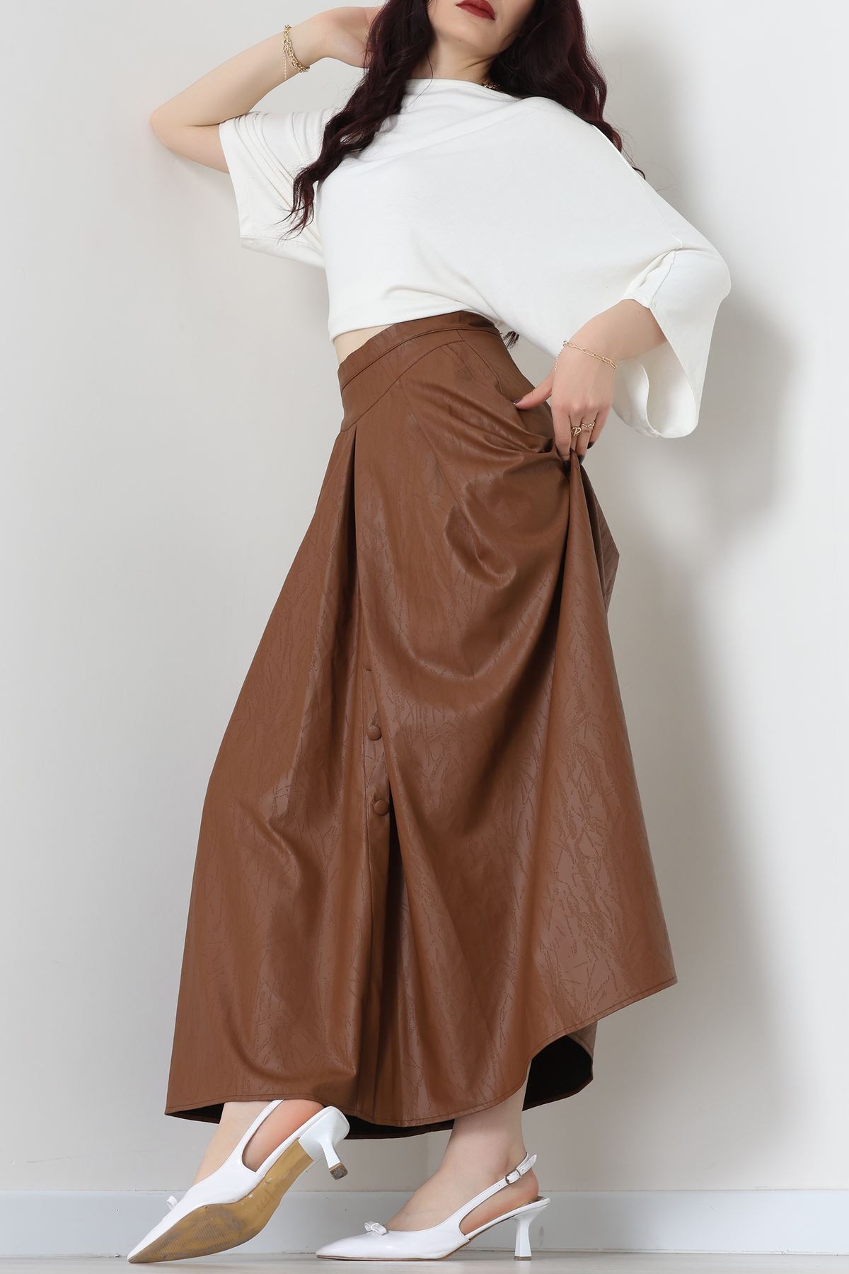 Düğmeli Deri Etek Açıkkahve - 60654.2126.