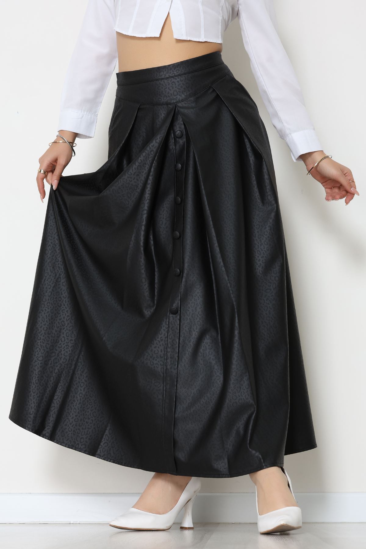 Düğmeli Deri Etek Siyah - 60654.2126.