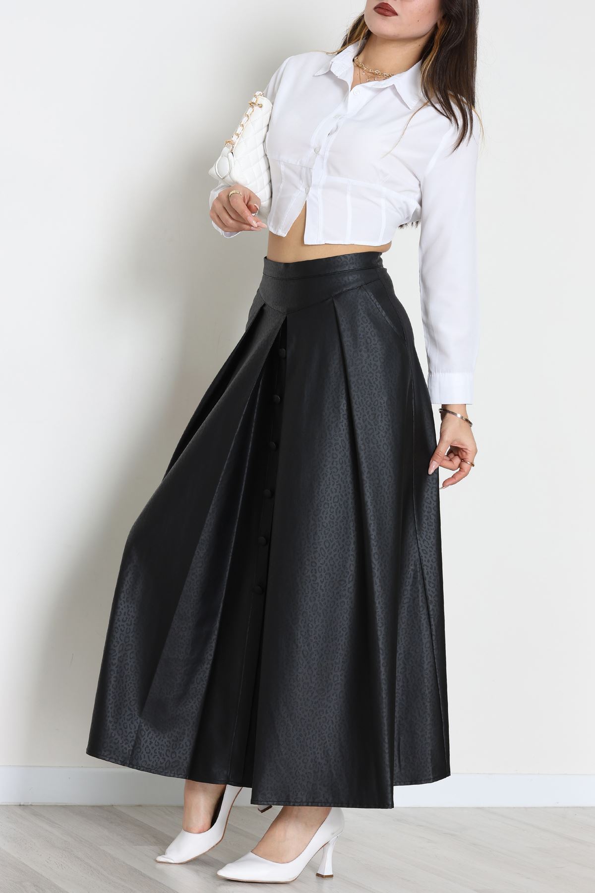 Düğmeli Deri Etek Siyah - 60654.2126.