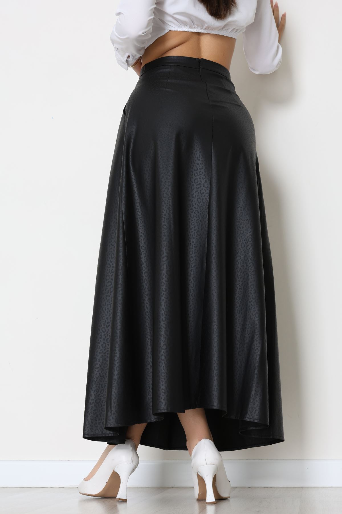 Düğmeli Deri Etek Siyah - 60654.2126.