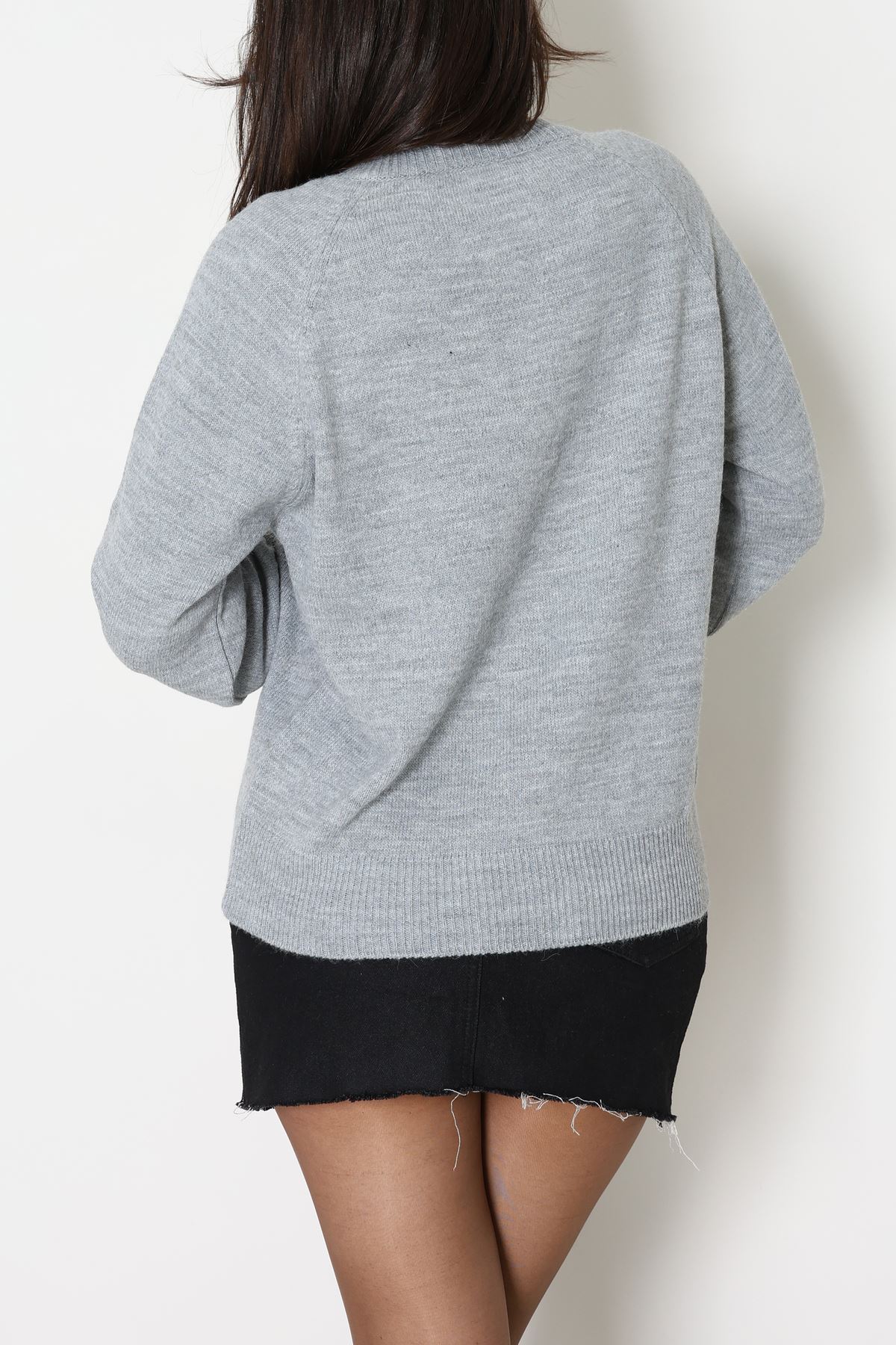 Yumuşak Dokulu Düğme Detay Triko Kazak Gri - 70881.1765.