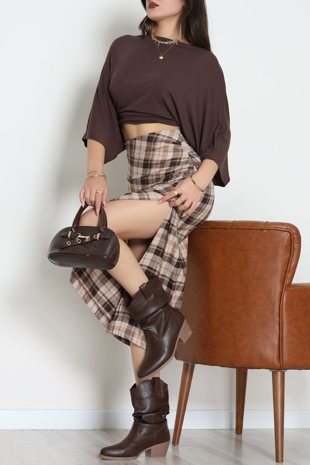 Yan Büzgülü Etek Vizon - 60565.2126.