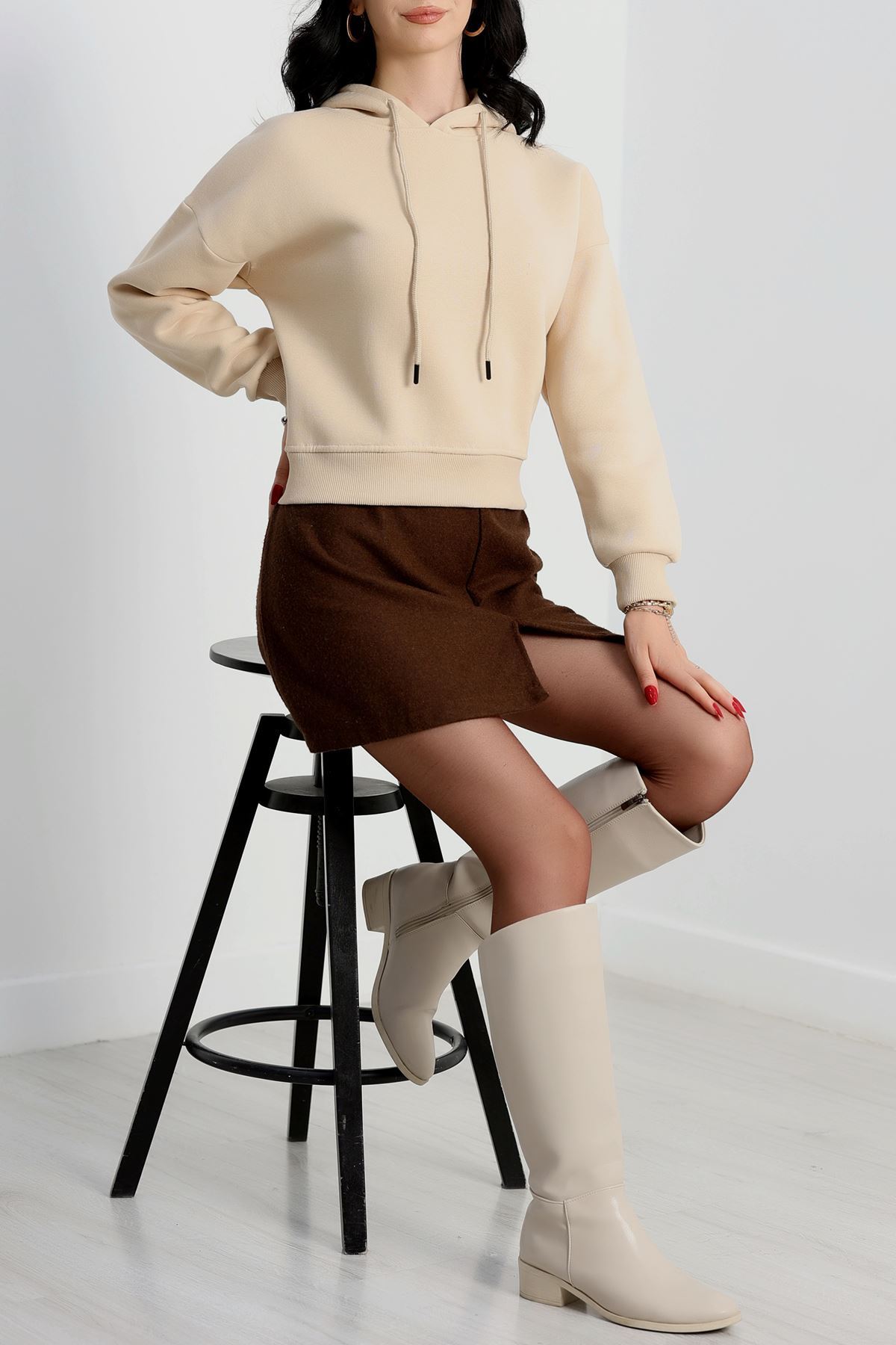 3 İplik Kapşonlu Crop Sweat Bej - 20959.1878.