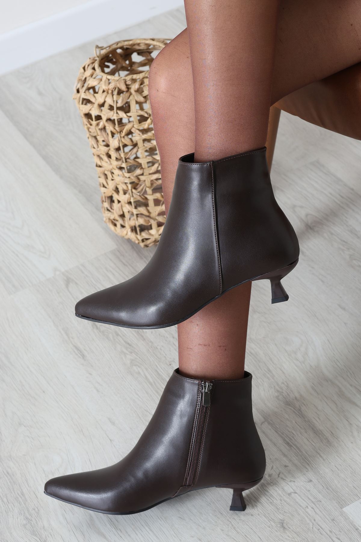 4 Cm Topuklu Bot Acıkahve - 32571.264.