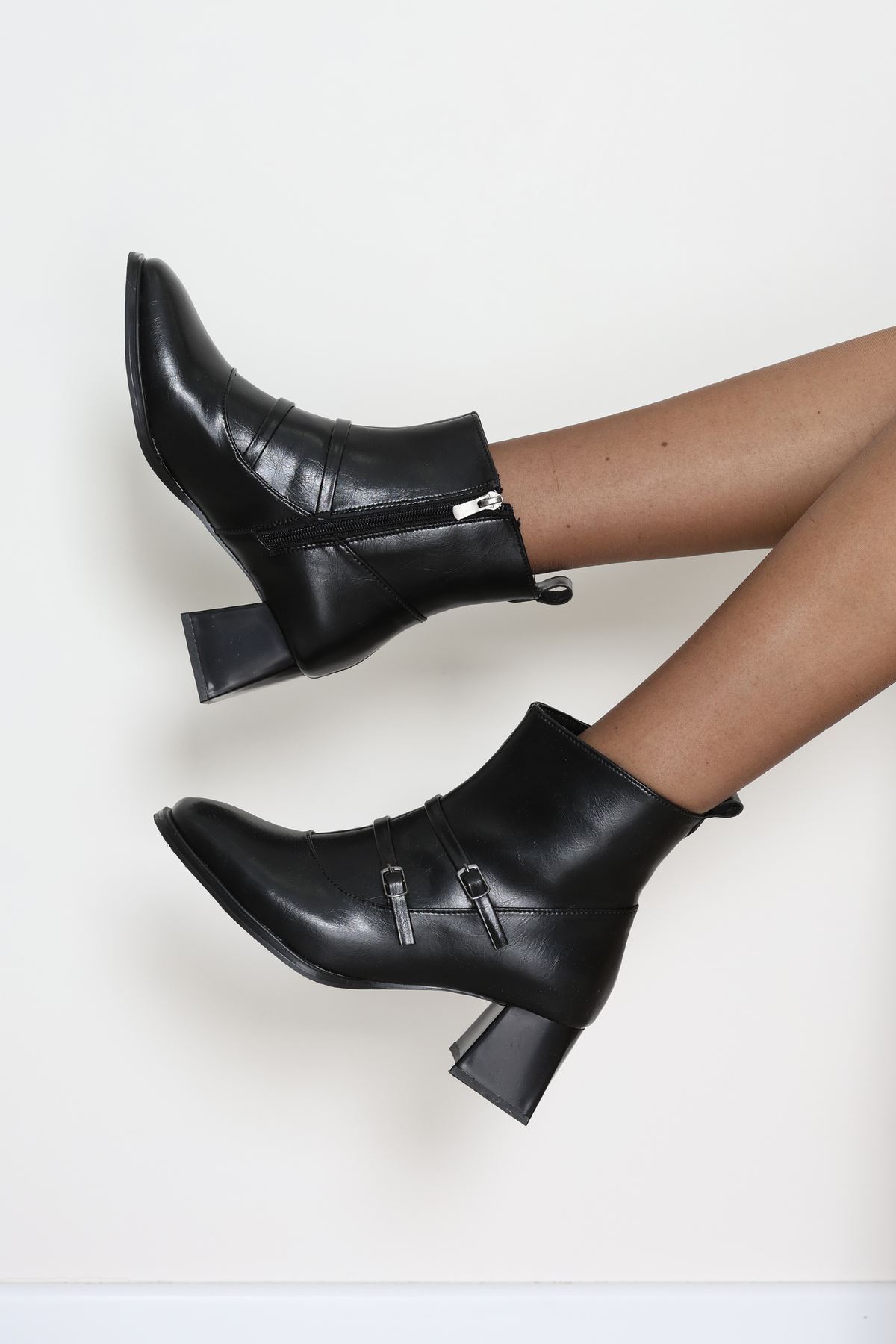 5 Cm Topuklu Bot Siyahderi - 32599.264.