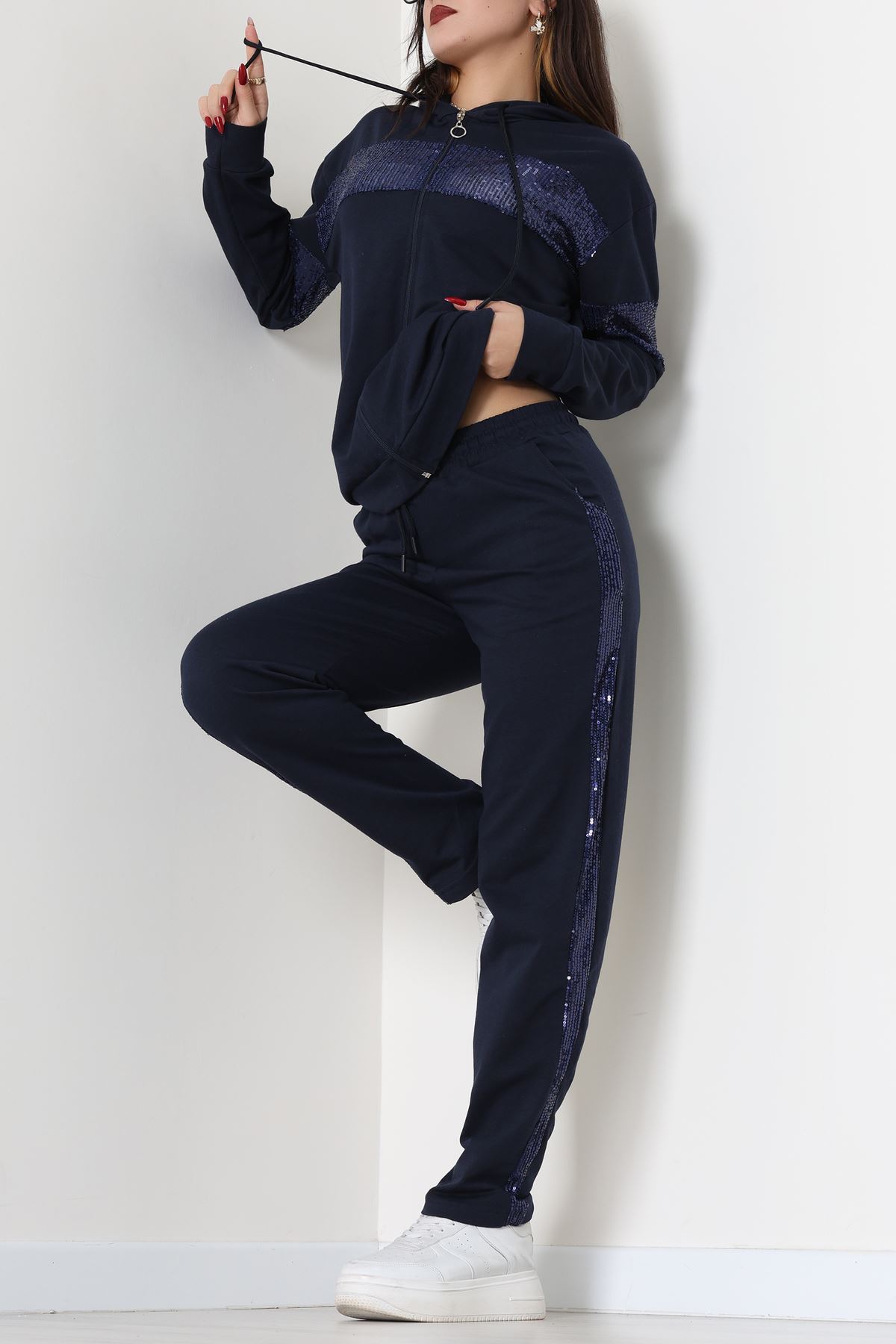 Pul Garnili 2 İplik Eşofman Takımı Lacivert - 50800.1857.