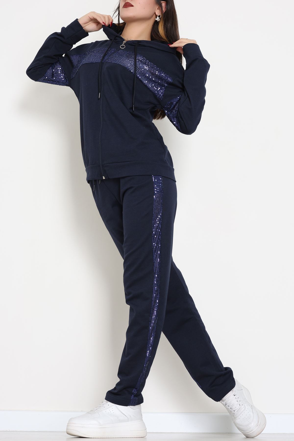 Pul Garnili 2 İplik Eşofman Takımı Lacivert - 50800.1857.