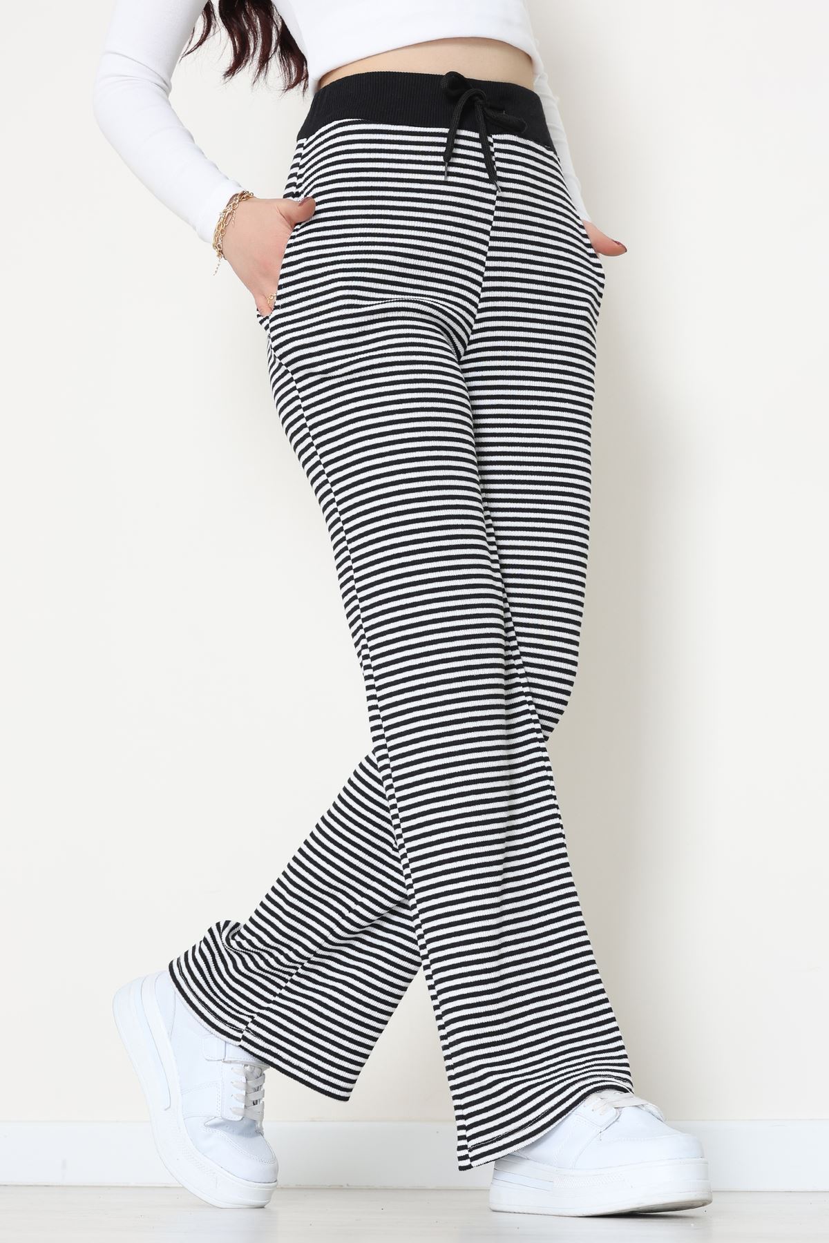 Kaşkorse Pantolon Siyah - 52189.1567.