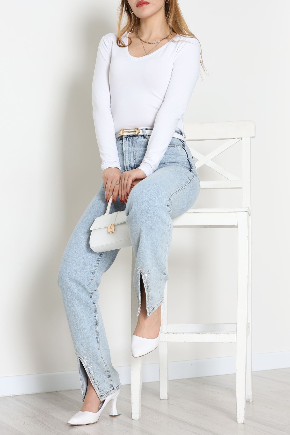 Viskon V Yaka Uzun Kollu Body Beyaz - 4000.2127.