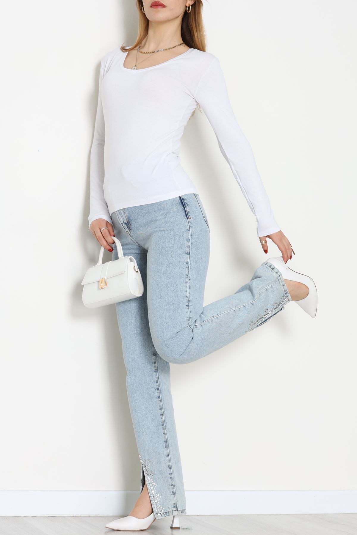 Viskon V Yaka Uzun Kollu Body Beyaz - 4000.2127.