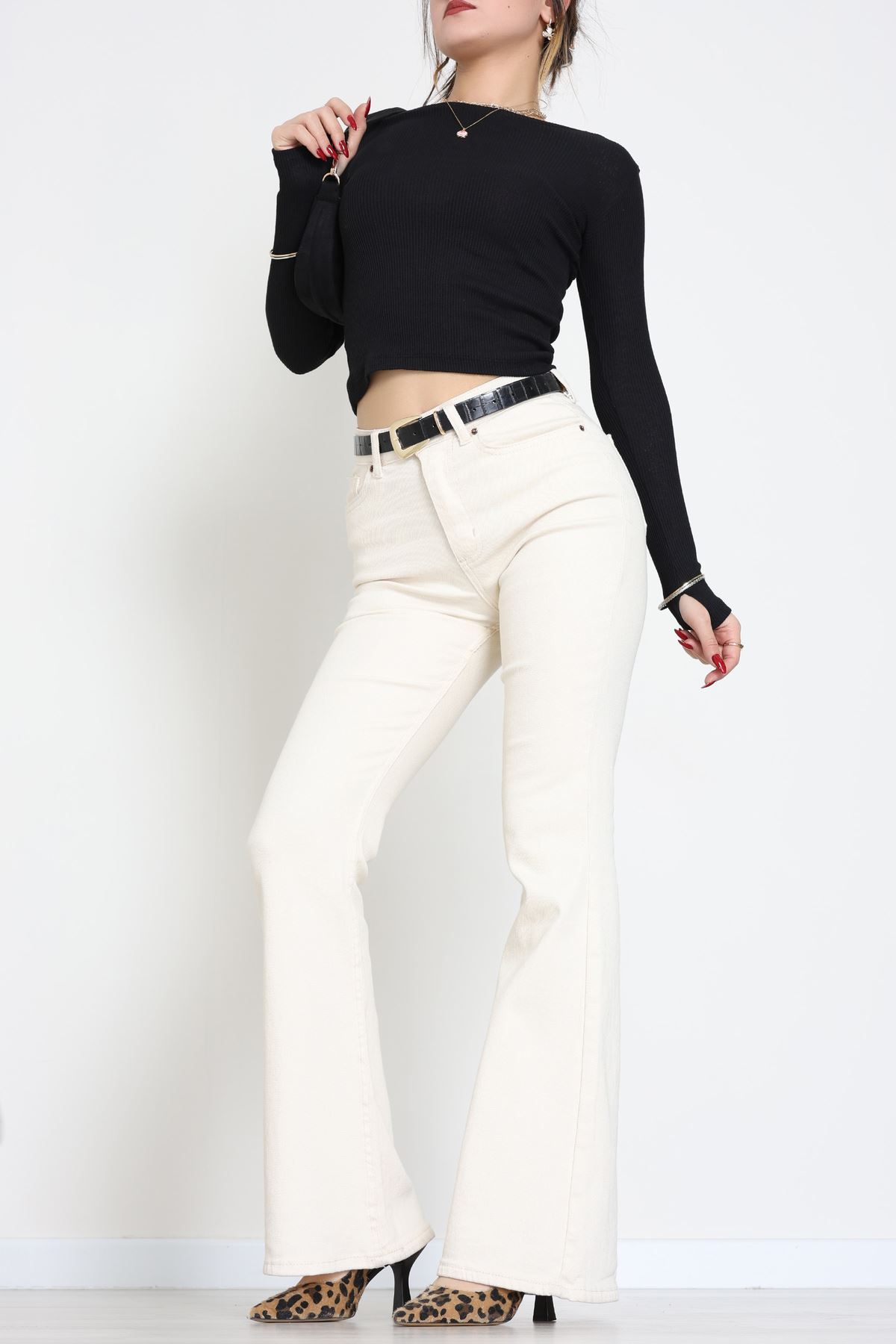 Kaşkorse Parmak Geçmeli Body Siyah - 55031.1567.