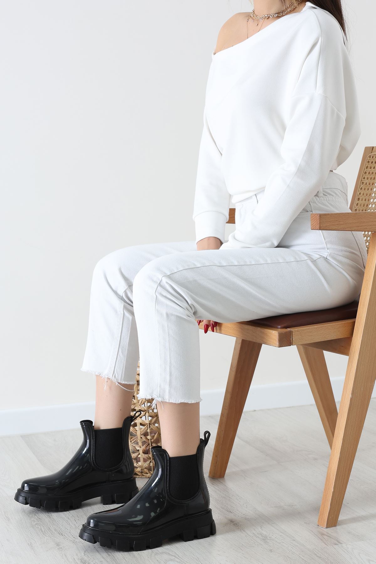 Lastik Detaylı Bot Siyahrugan - 31845.264.