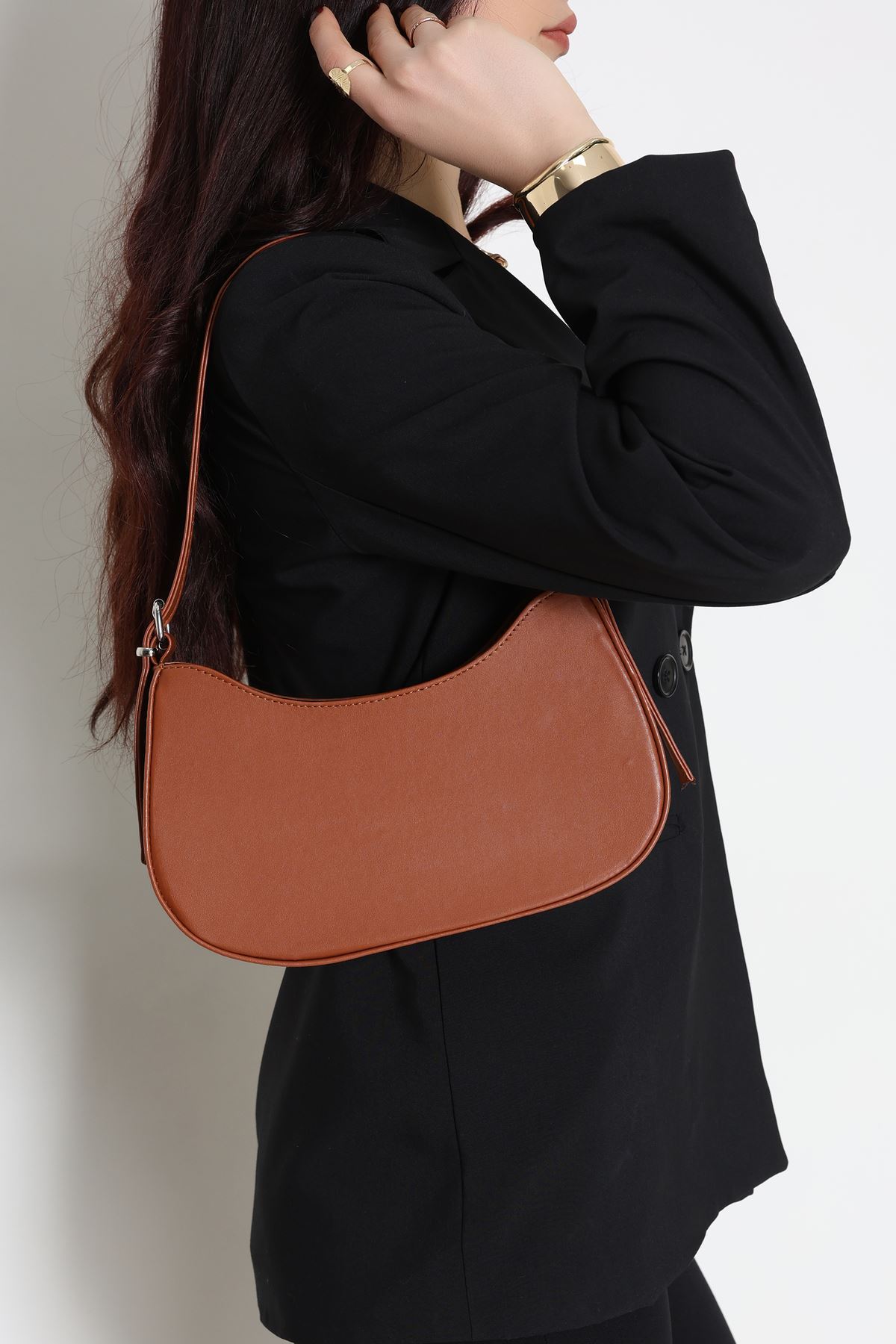 Baget Kol Çantası Taba - 3001.1853.