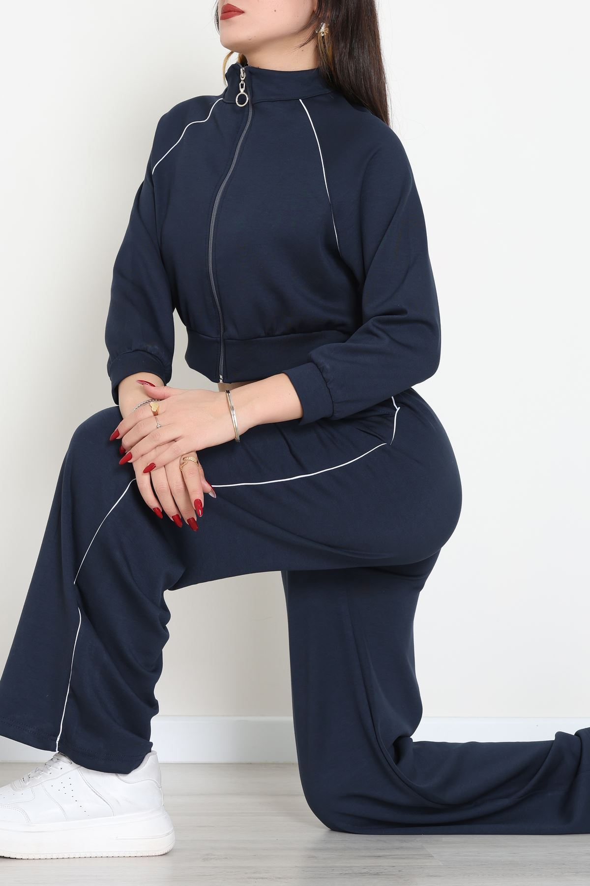 Biyeli Crop Eşofman Takımı Laci - 4130.1247.