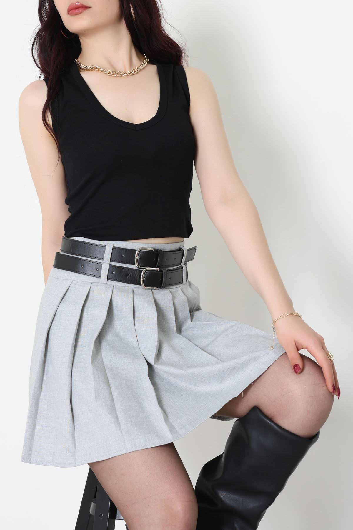 V Yaka Ribana Atlet Siyah - 21899.200.