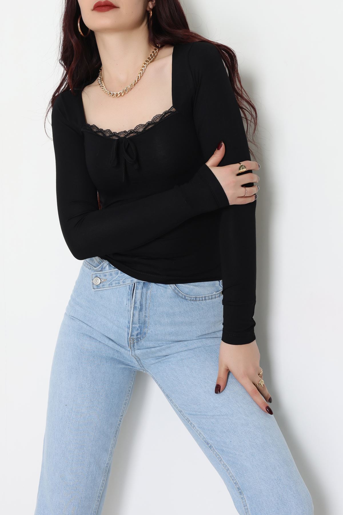 Dantel Detaylı Kare Yaka Viskon Body Siyah - 5504.599.