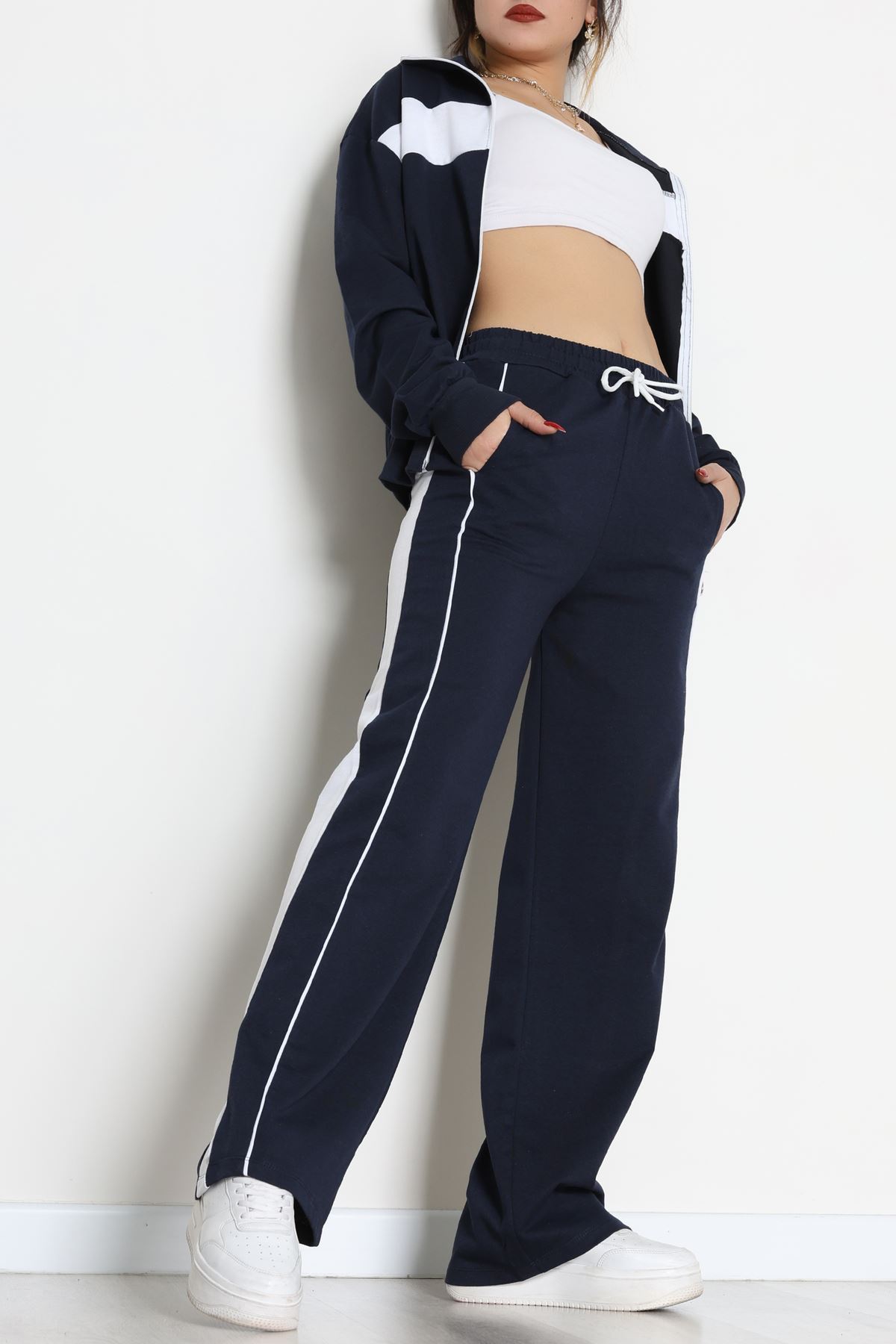 Garnili Fermuarlı 2 İplik Eşofman Takımı Lacibeyaz - 50790.1857.