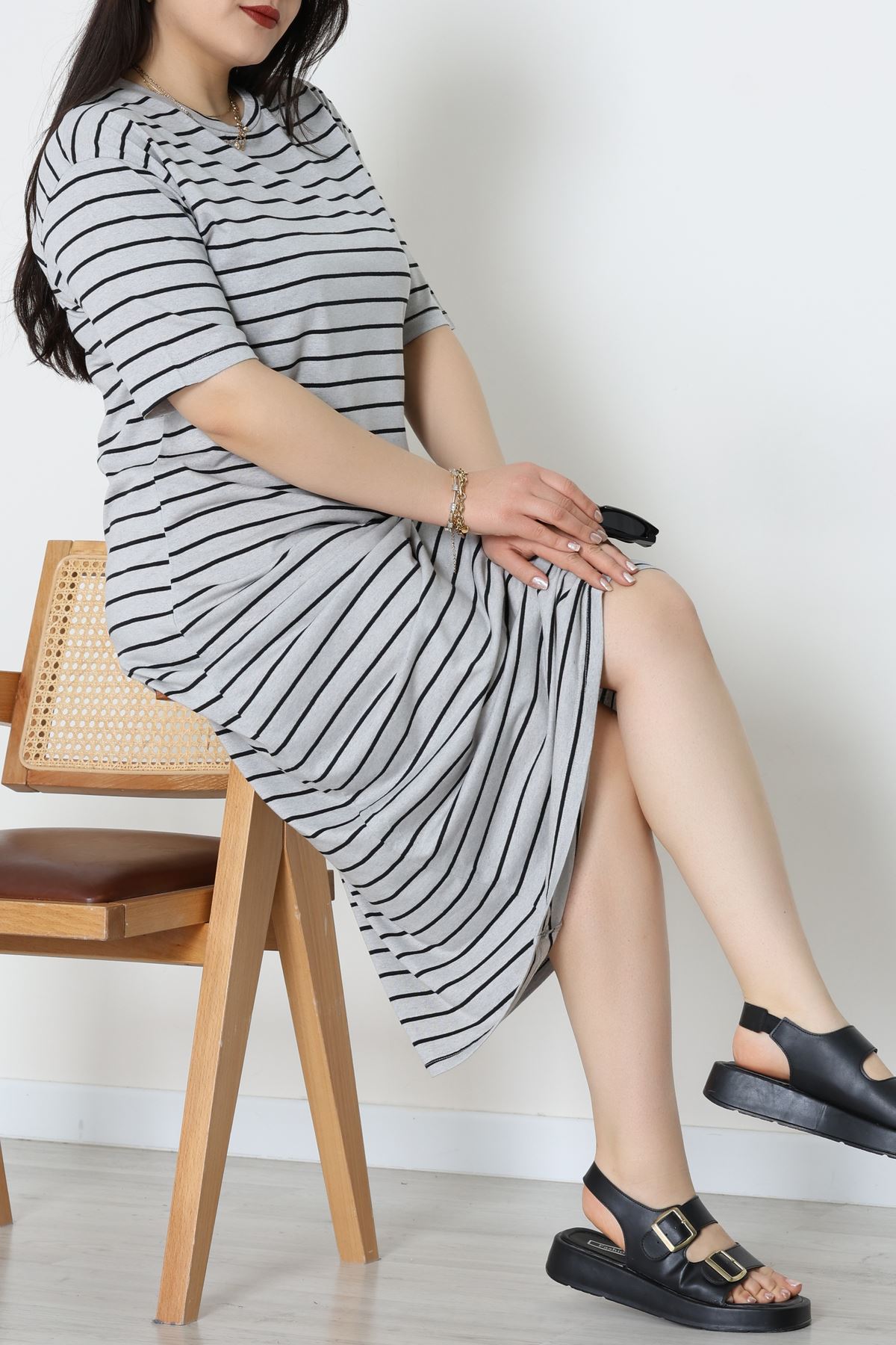 Bisiklet Yaka Büyük Beden Süprem Elbise Grisiyah - 70880.1567.