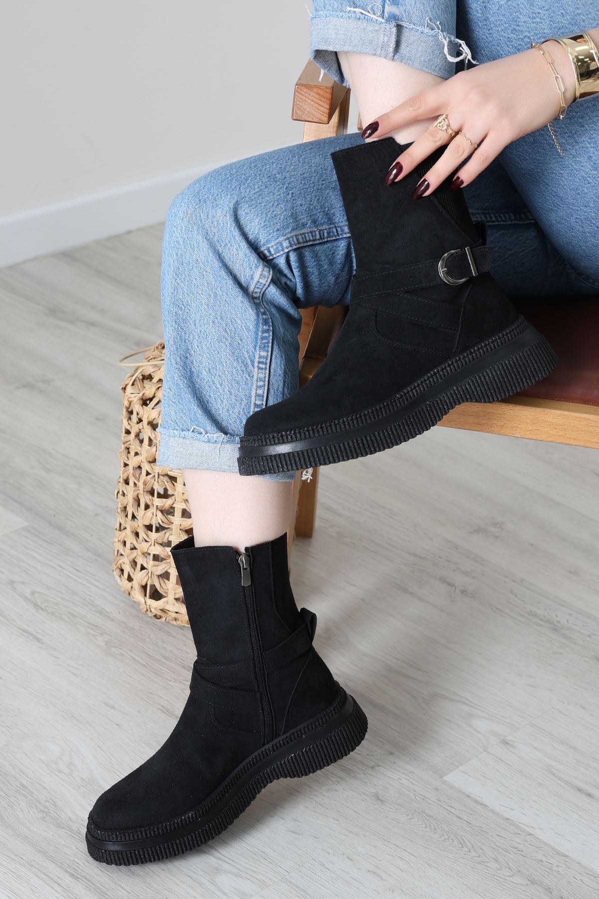 Lastikli Bot Siyahsüet - 32568.264.