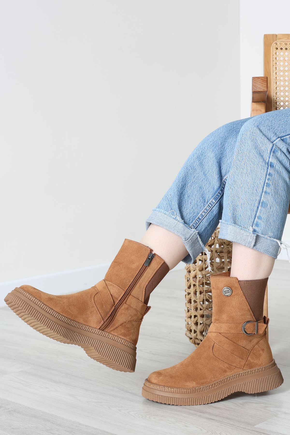 Lastikli Bot Taba - 32568.264.