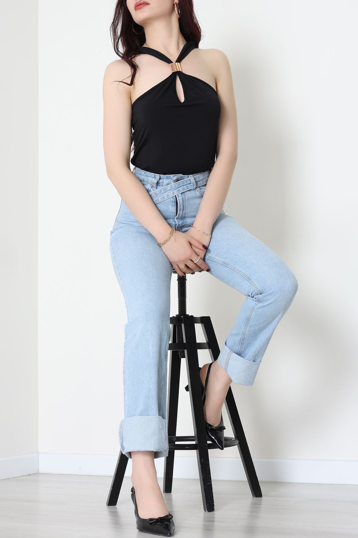 Sandy Önü Tokalı Çıtçıtlı Bluz Siyah - 42803.1949.