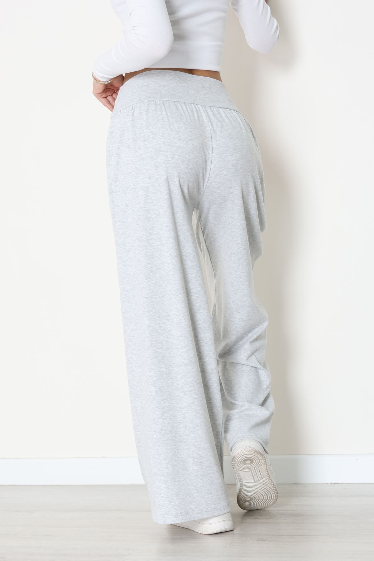 Buzzy Kumaş Korsajlı Palazzo Pantolon Gri - 51229.1567.