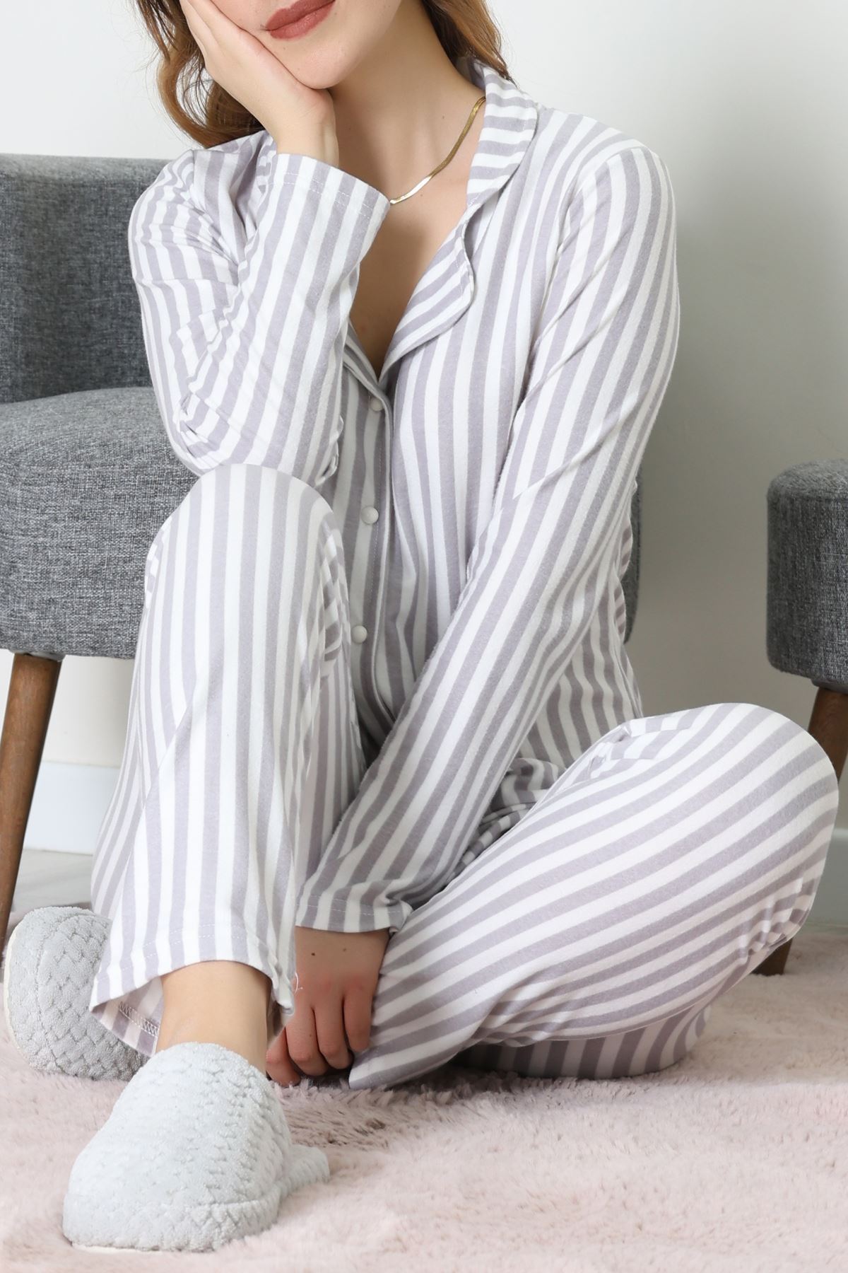 Süet Düğmeli Pijama Takımı Griçizgili - 52199.1783.