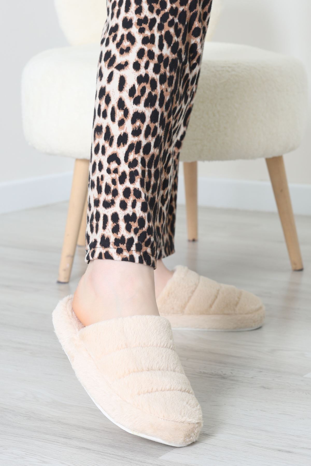 Peluş Ev Terliği Latte - 31429.264.