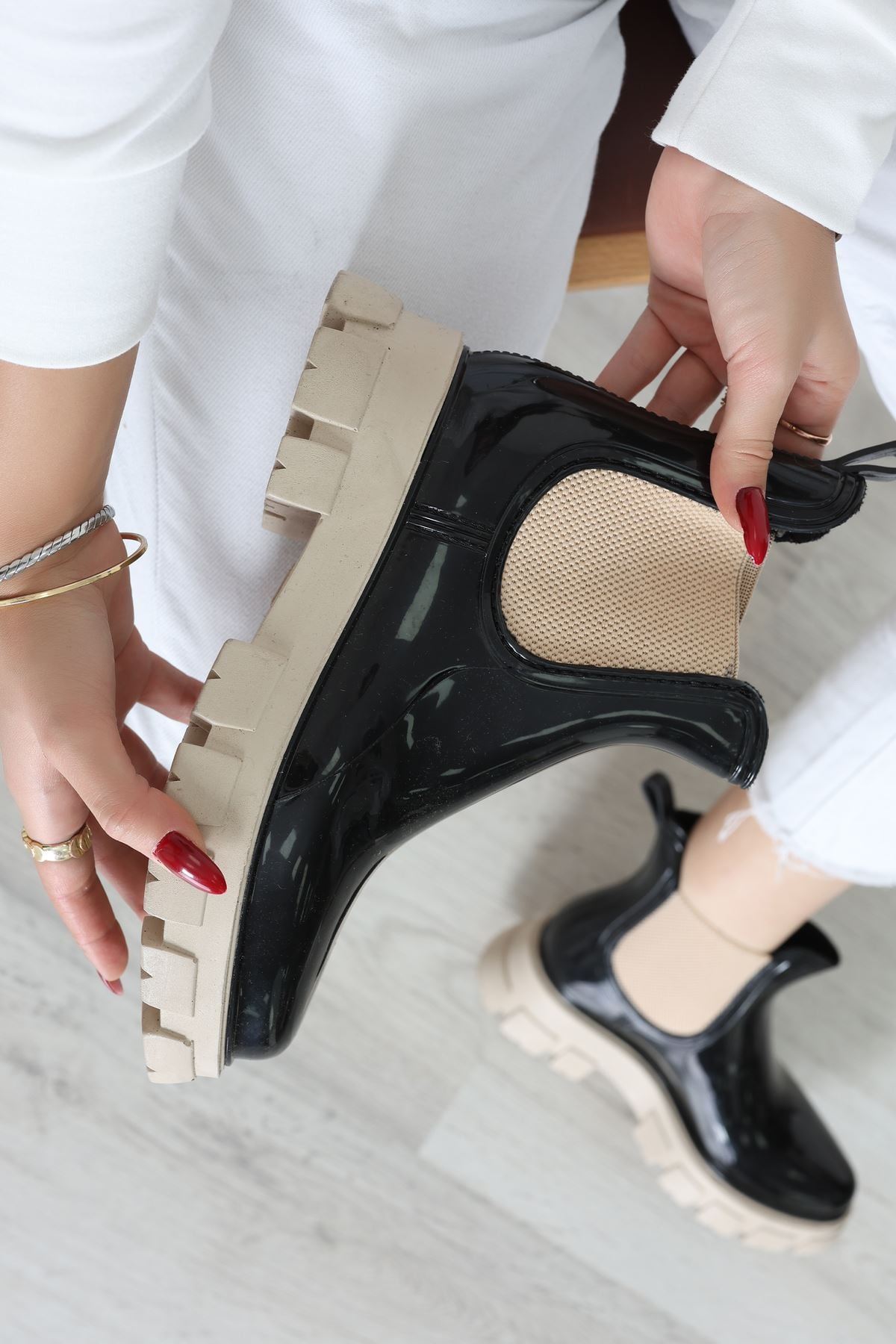 Lastik Detaylı Bot Siyahruganbej - 31845.264.