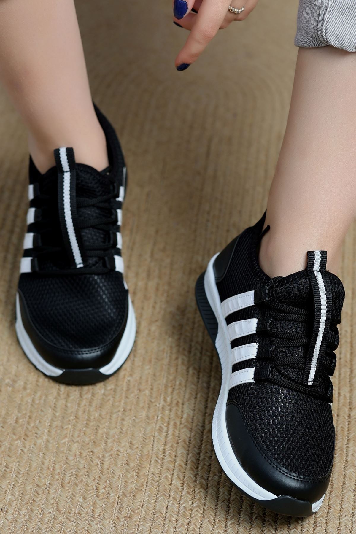 Günlük Spor Ayakkabı Siyahbeyaz - 30305.264.