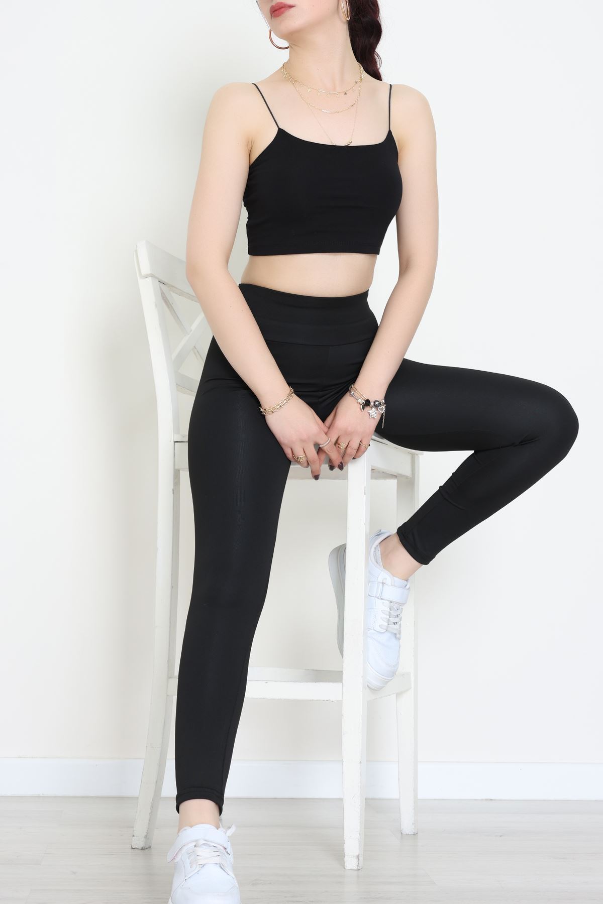 İp Askılı Crop Büstiyer Atlet Siyah - 20544.200.