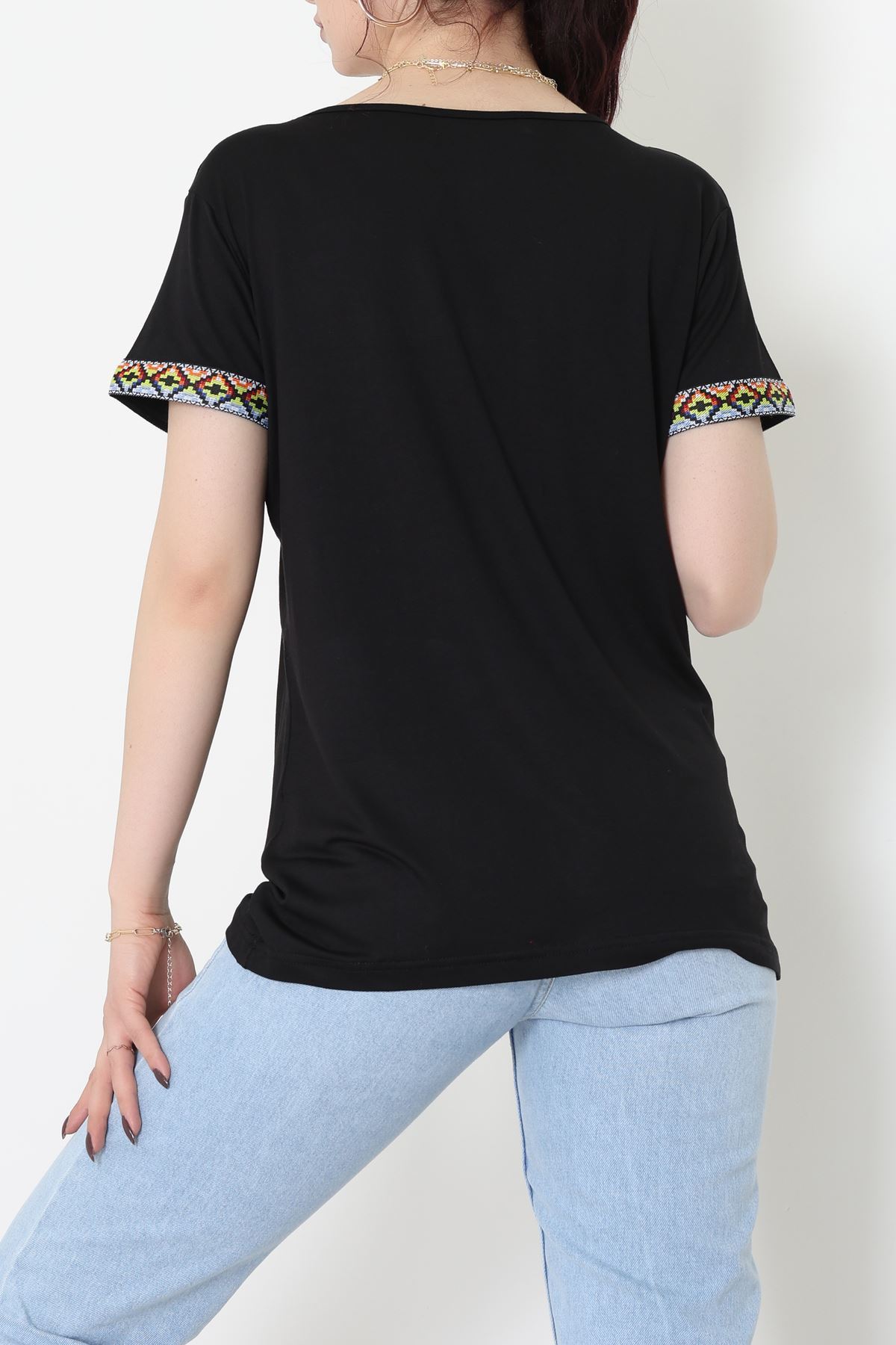 V Şerit Etnik Desen Yakalı Viskon Bluz Siyah - 43000.1256.