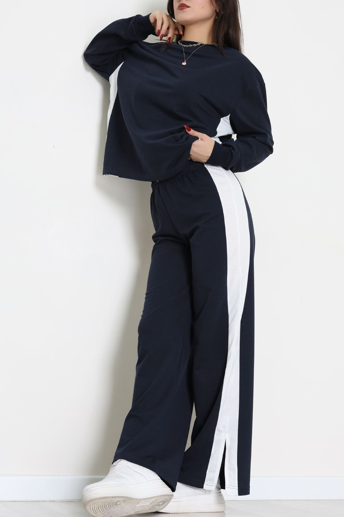 Şeritli 2 İplik Eşofman Takımı Lacivertbeyaz - 52180.1857.