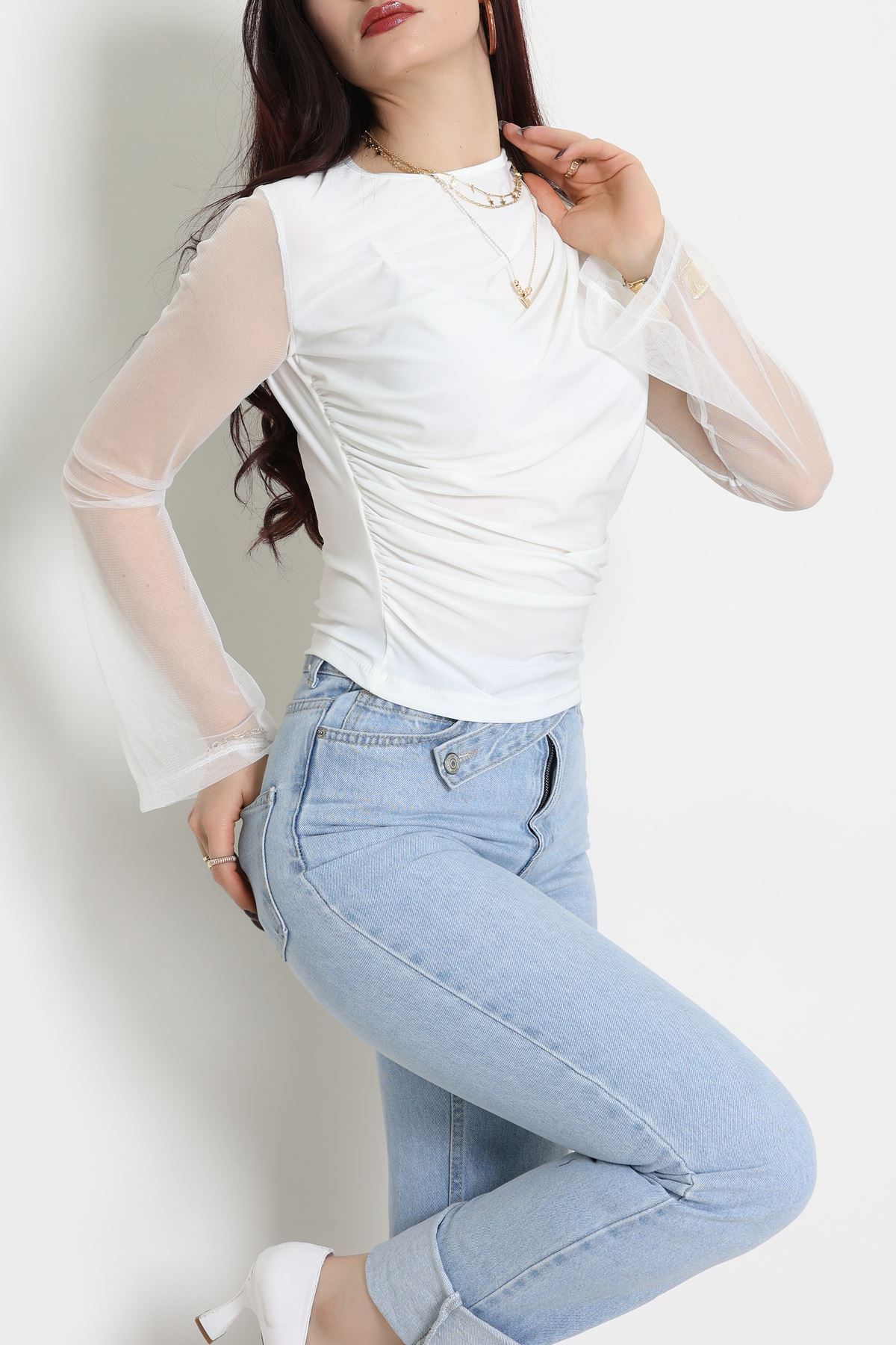 Yanı Büzgülü Kolu Tüllü Bluz Beyaz - 32532.2115.