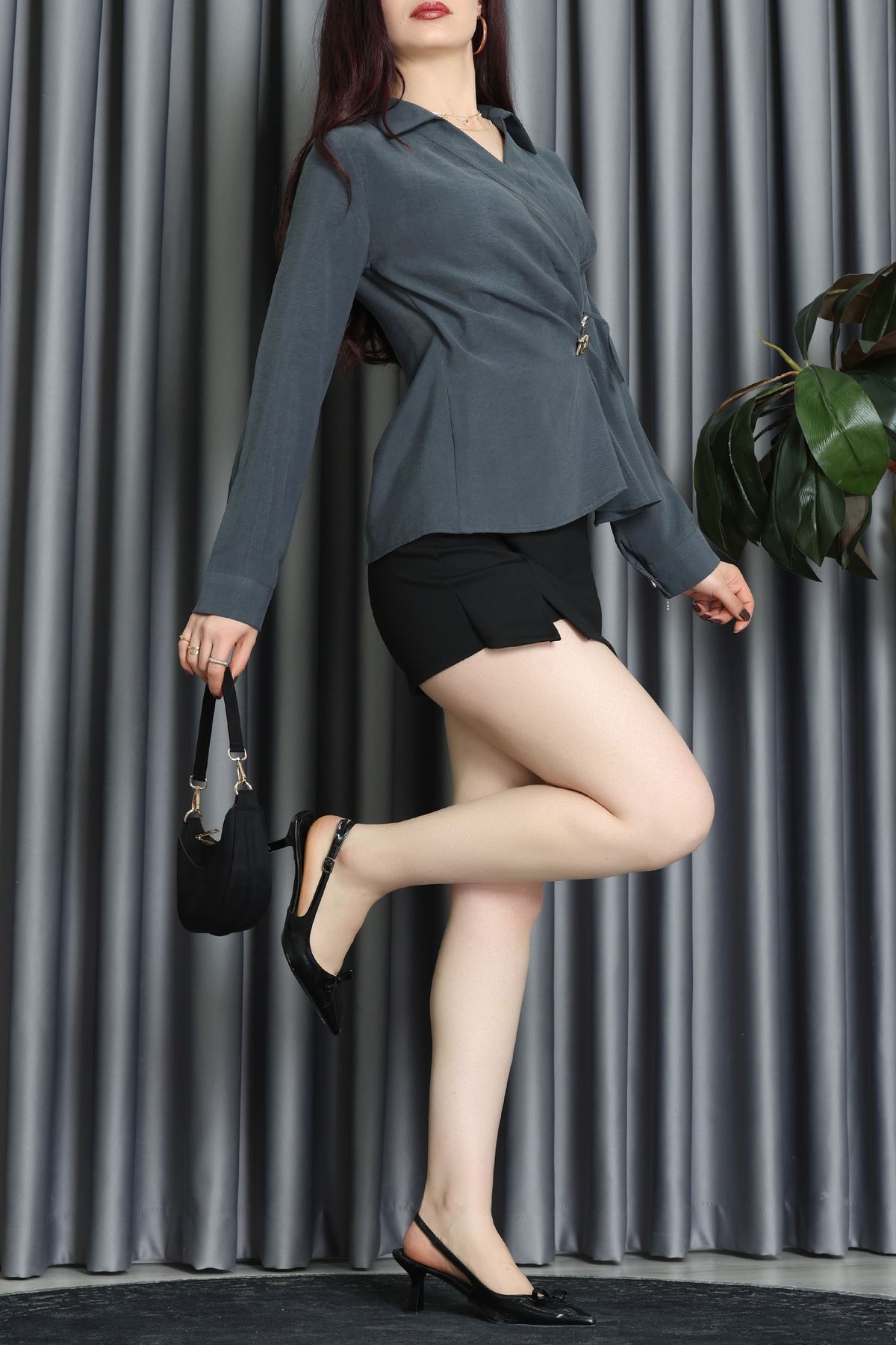 Diogenal Tensel Asimetrik Bağlamalı Bluz Antrasit - 70996.1934.