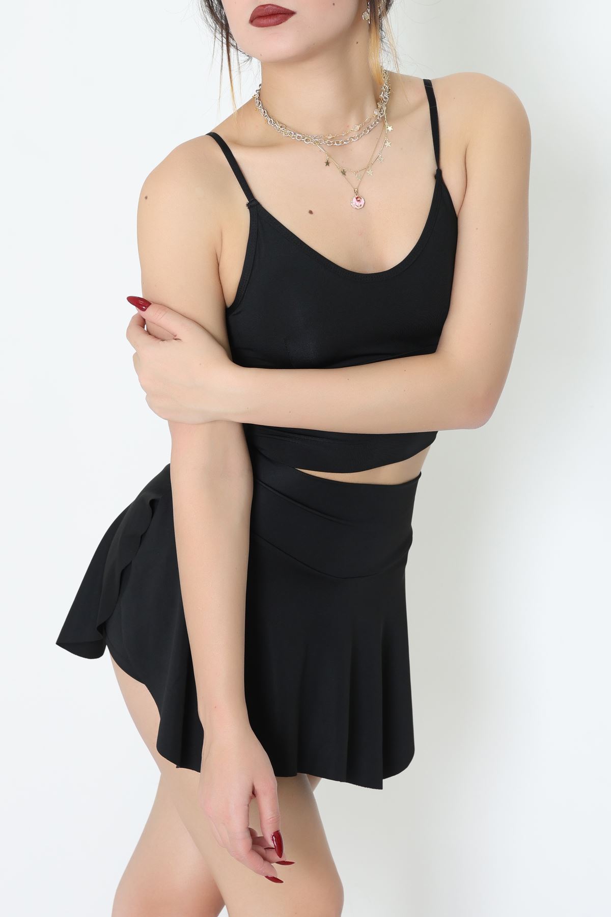 Sırtı Çaprazlı İp Askılı Kaplı Büstiyer Siyah - 9044.125.