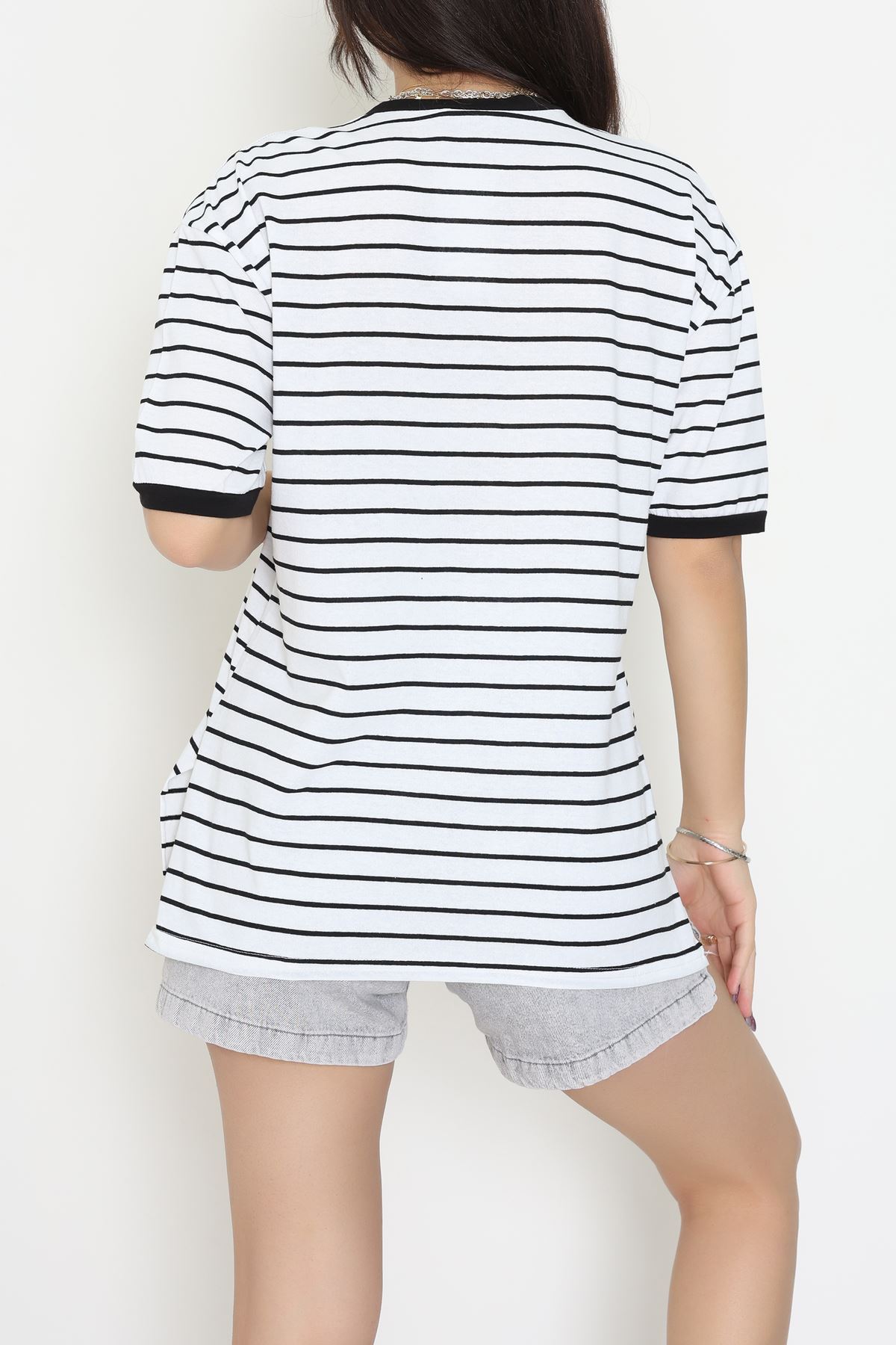 Bisiklet Yaka Çizgili Rejenere Süprem Tişört Beyazsiyah - 601.1567.