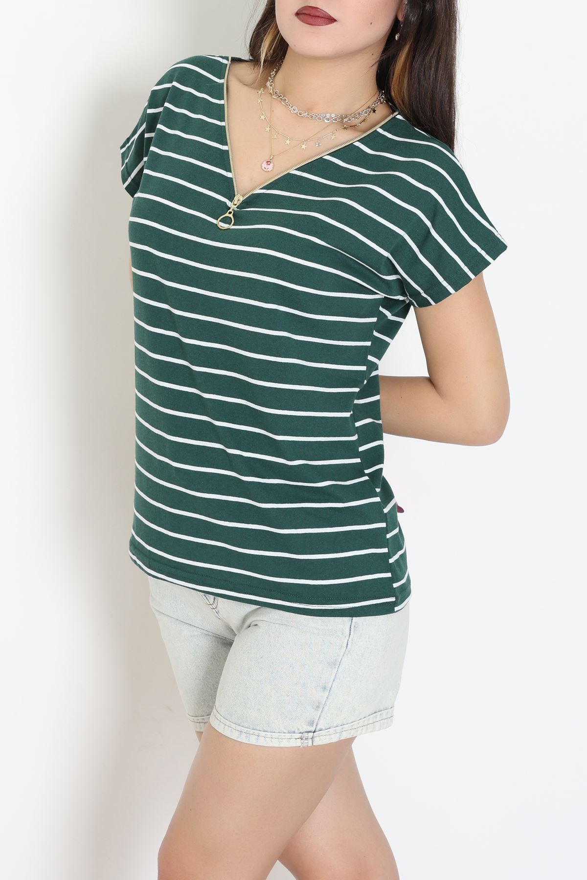 V Yaka Fermuarlı Rejenere Süprem Tişört Zümrütbeyaz - 600.1567.