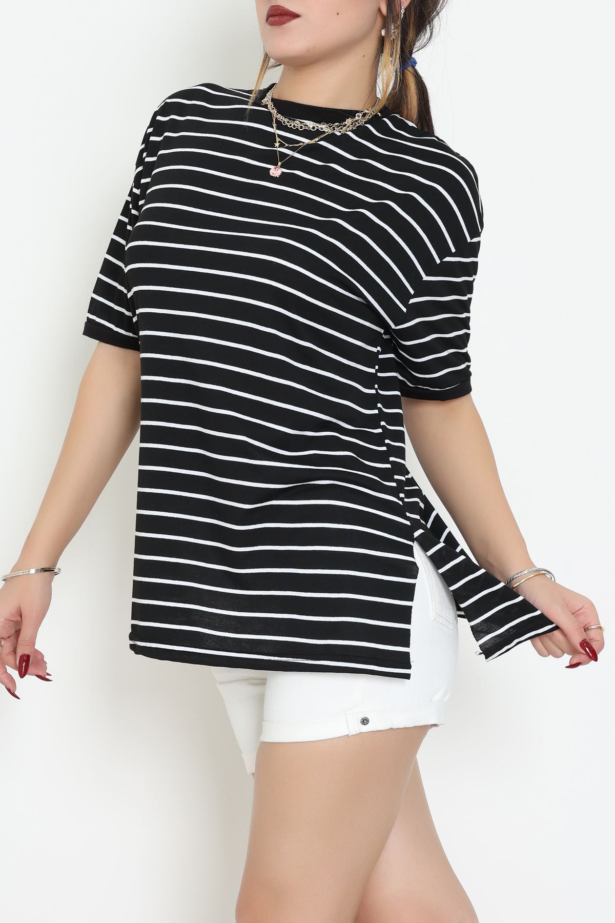 Bisiklet Yaka Çizgili Rejenere Süprem Tişört Siyahbeyaz - 601.1567.