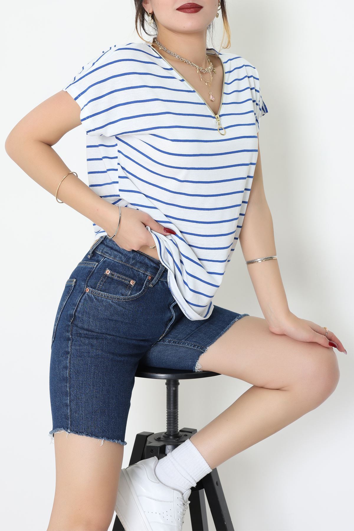 V Yaka Fermuarlı Rejenere Süprem Tişört Beyazsaks - 600.1567.