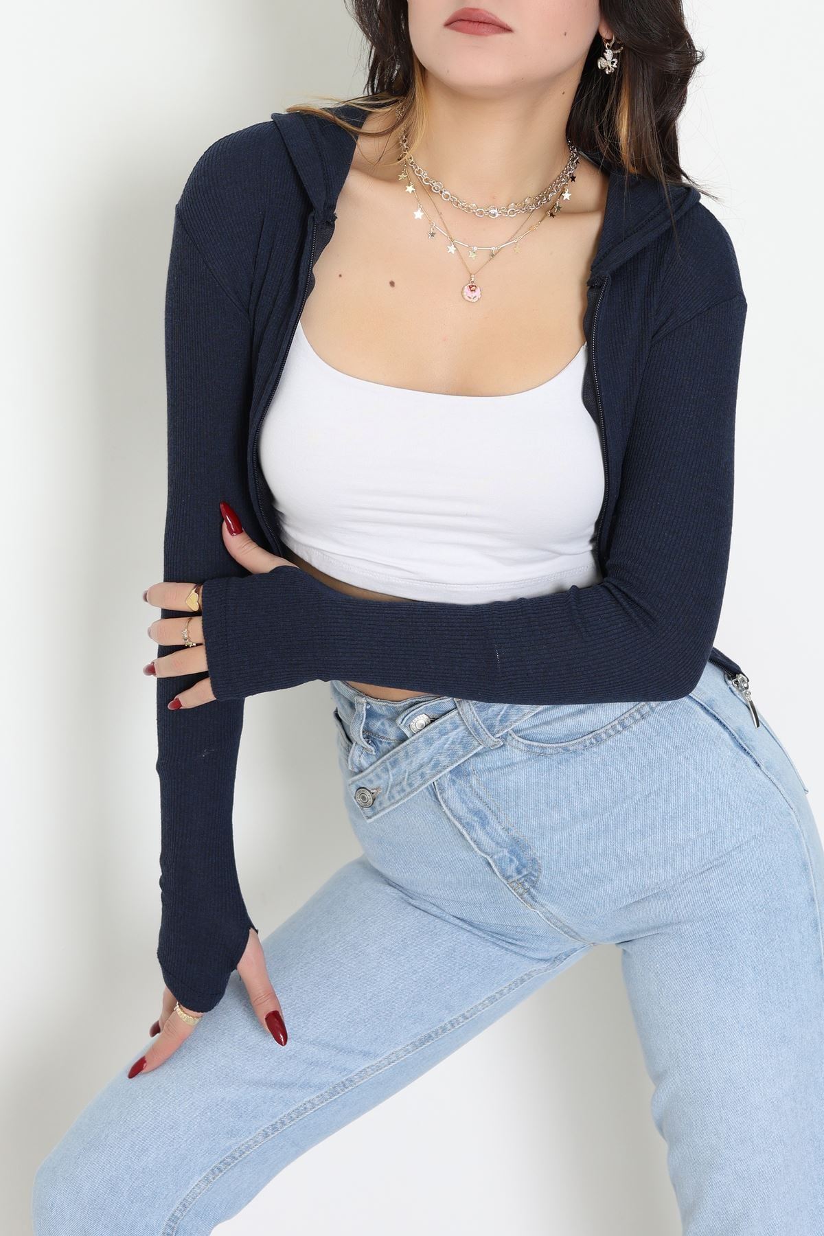 Kapşonlu Parmak Geçmeli Body Laci - 70769.1567.