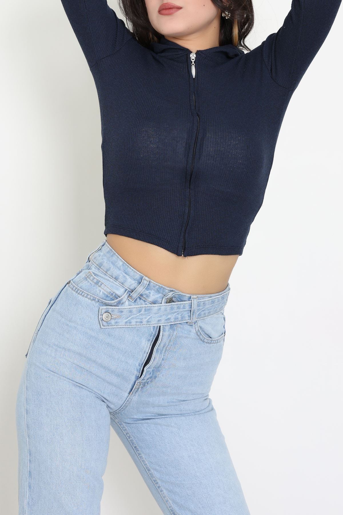 Kapşonlu Parmak Geçmeli Body Laci - 70769.1567.