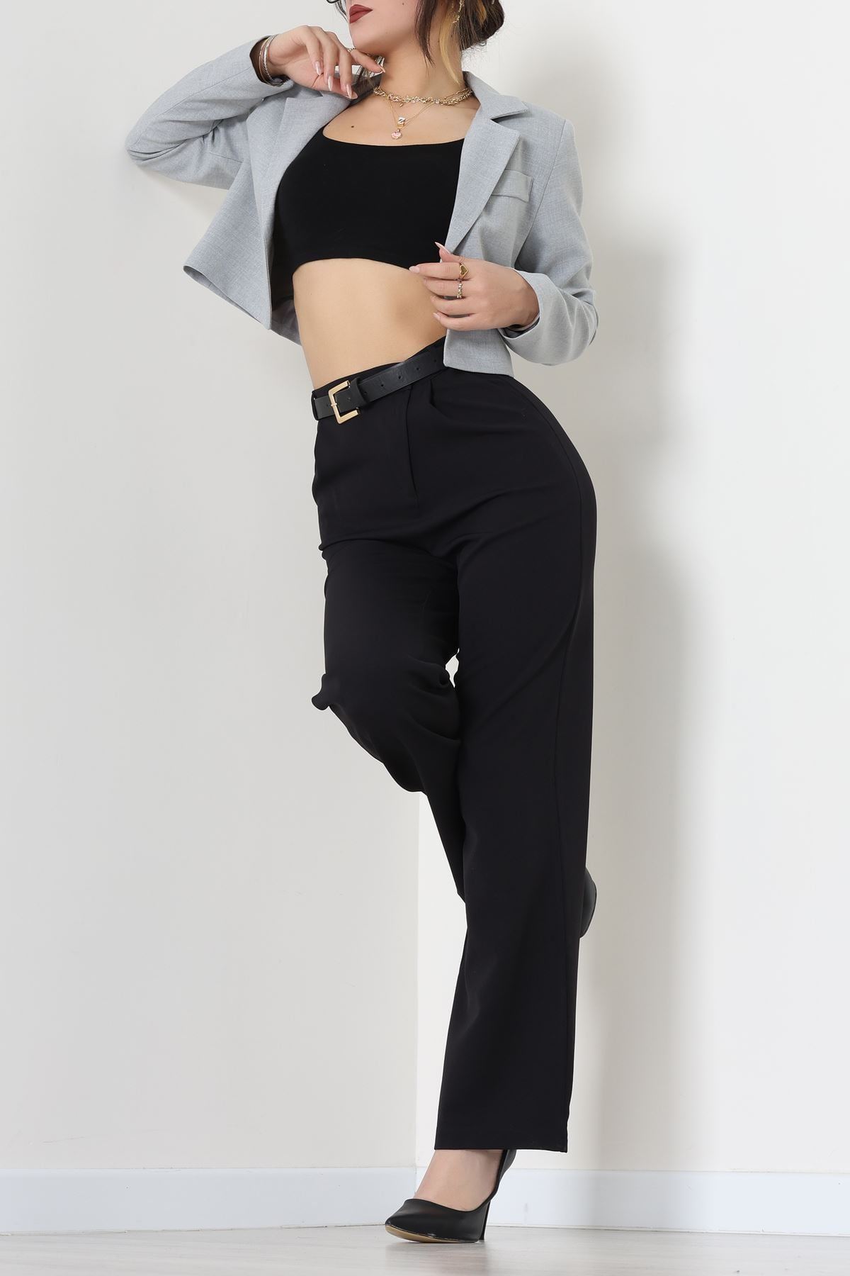 Astarlı Poliviskon Kısa Blazer Ceket Gri - 31824.1397.