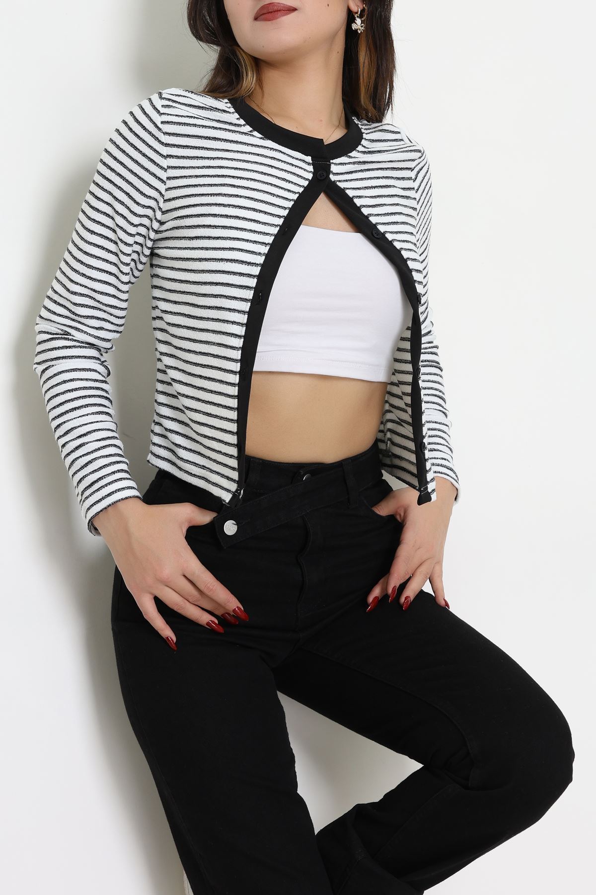 Düğmeli Hırka Beyazsiyah - 31835.2131.