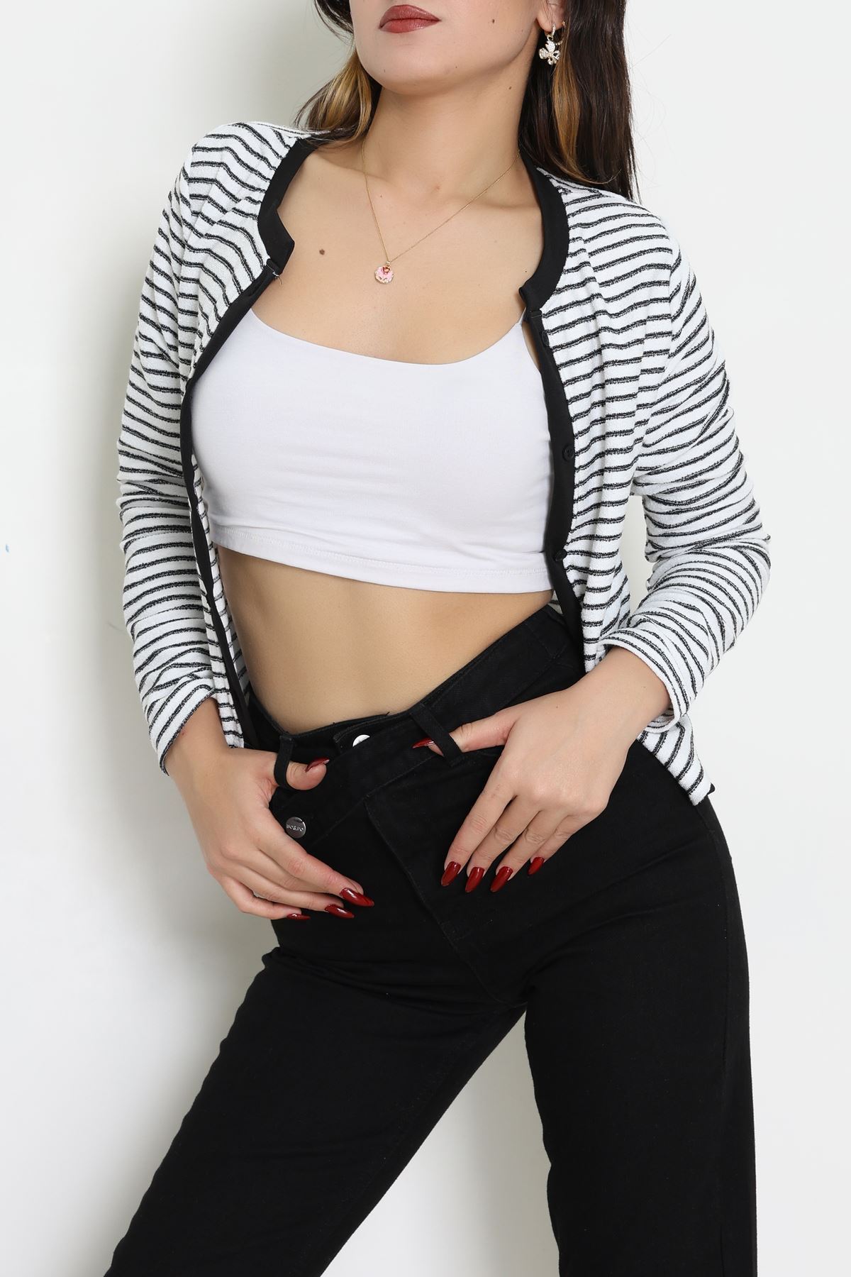 Düğmeli Hırka Beyazsiyah - 31835.2131.