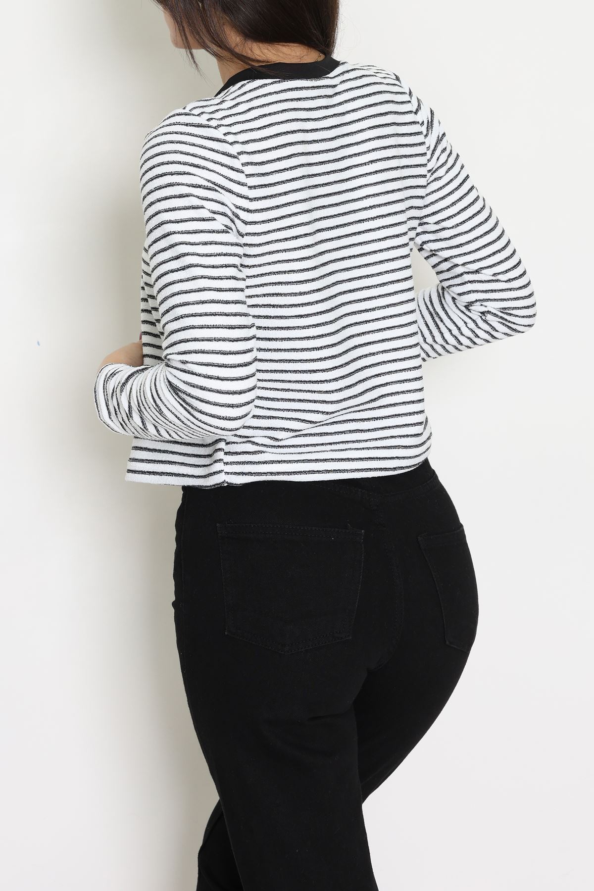 Düğmeli Hırka Beyazsiyah - 31835.2131.