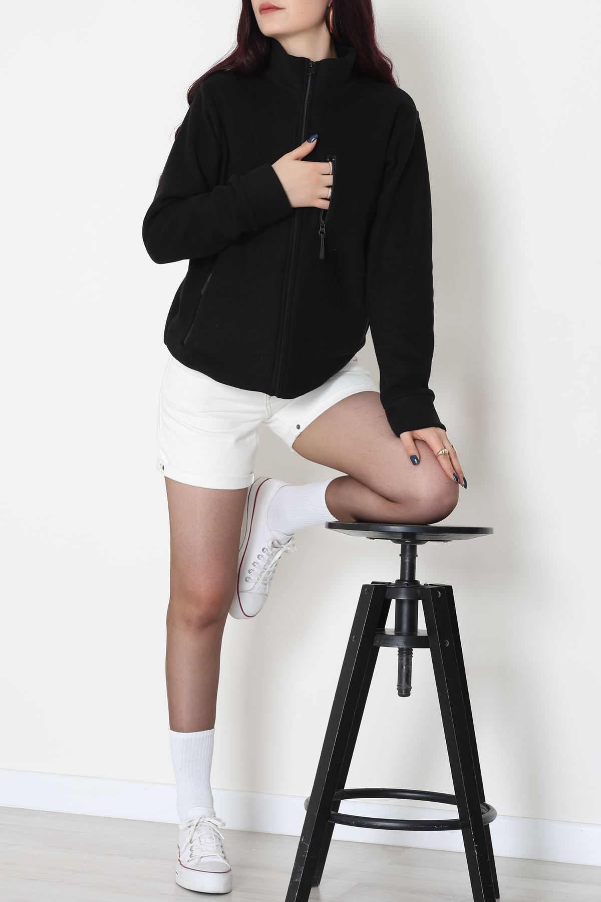 Fermuarlı Dik Yaka Polar Ceket Siyah - 52113.053.