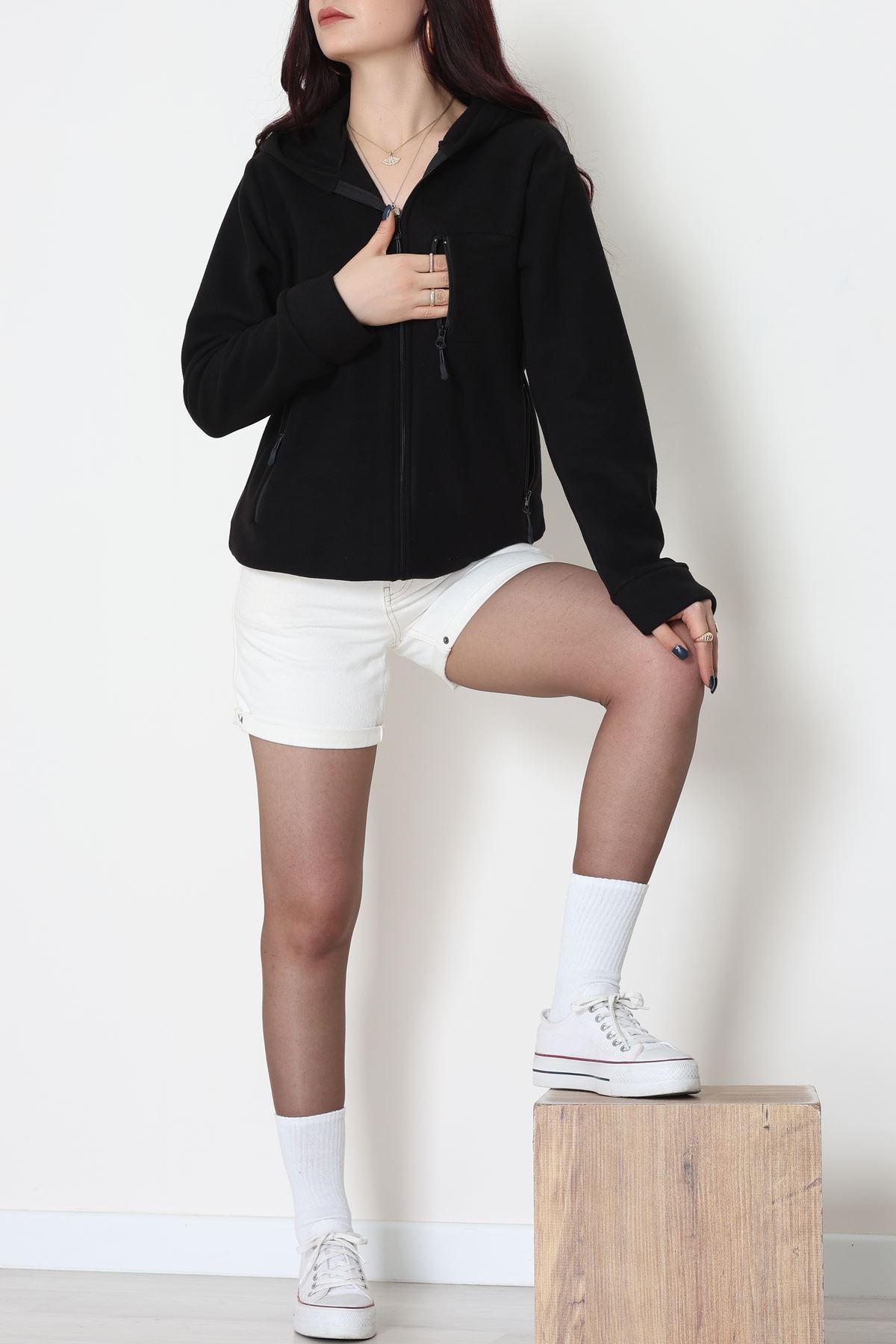 Fermuarlı Kapşonlu Polar Ceket Siyah - 52114.053.